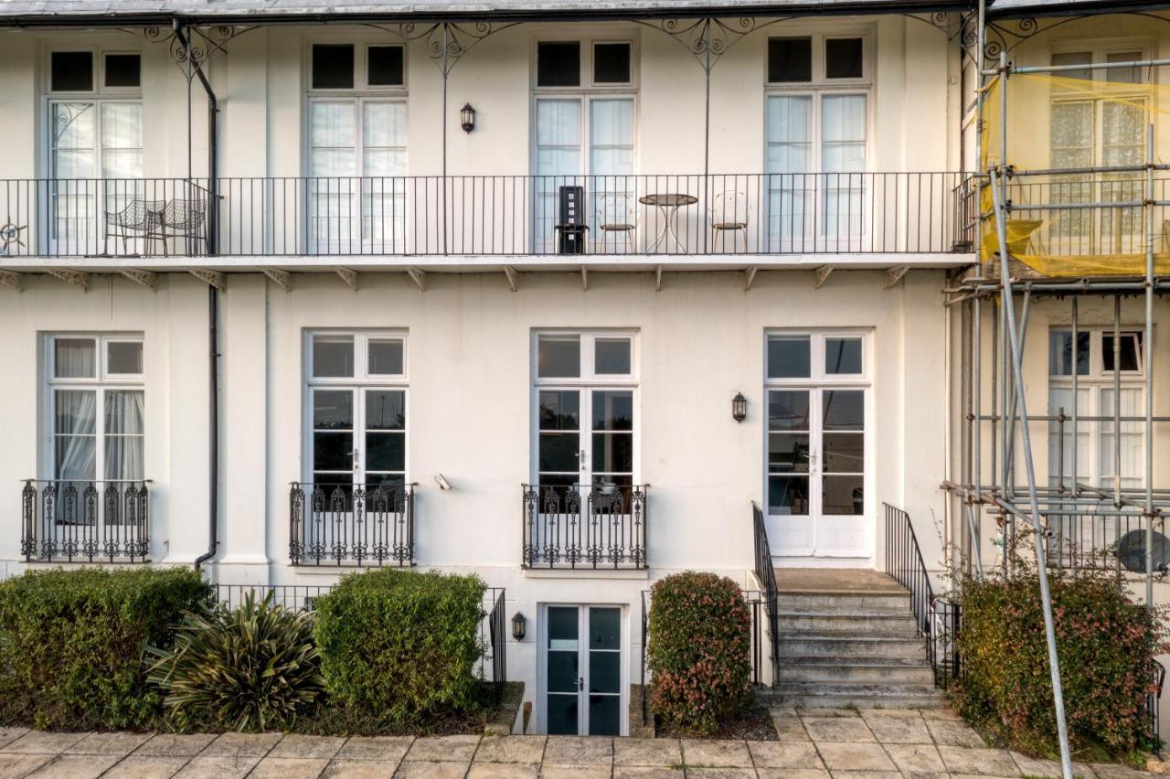 The Regency - Sea Views And A Modern Art Deco Style Interior Apartment Ramsgate Exterior photo